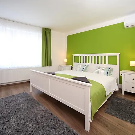 Jaderooms Lejlighed Eger